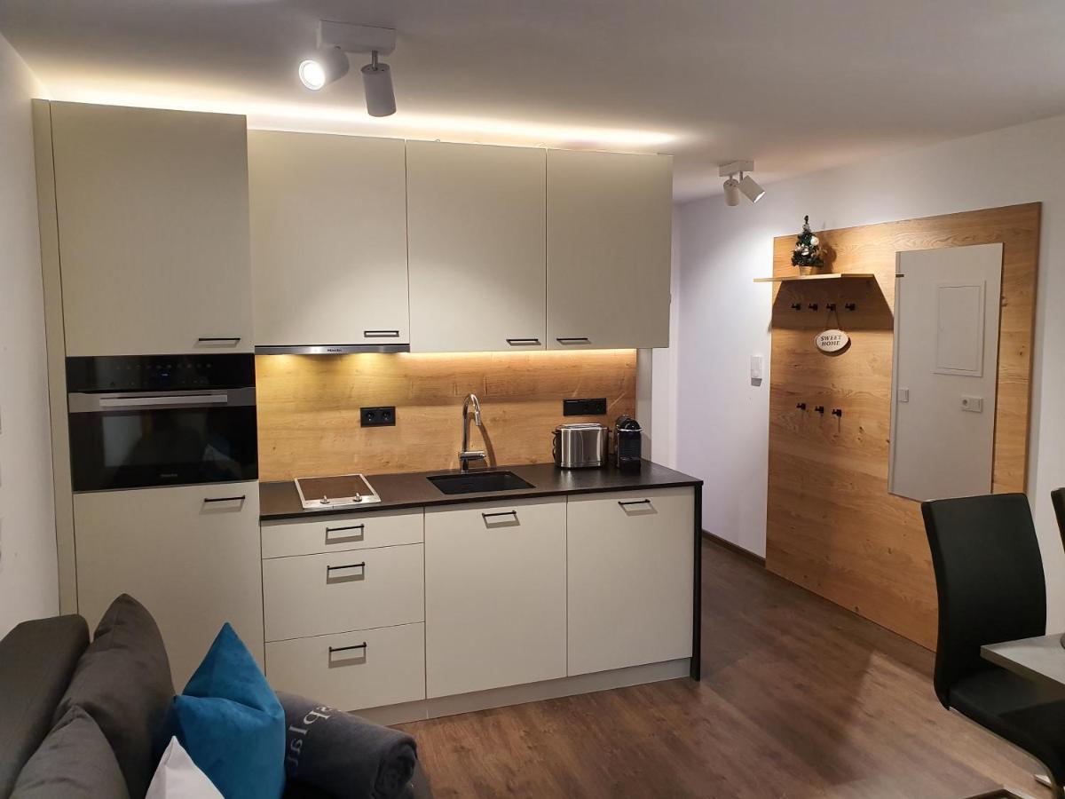 Apartment Leontina Капрун Екстер'єр фото