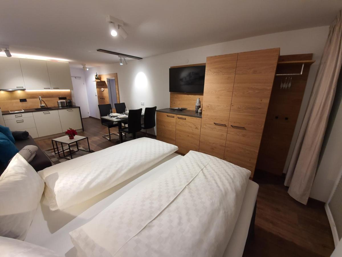 Apartment Leontina Капрун Екстер'єр фото